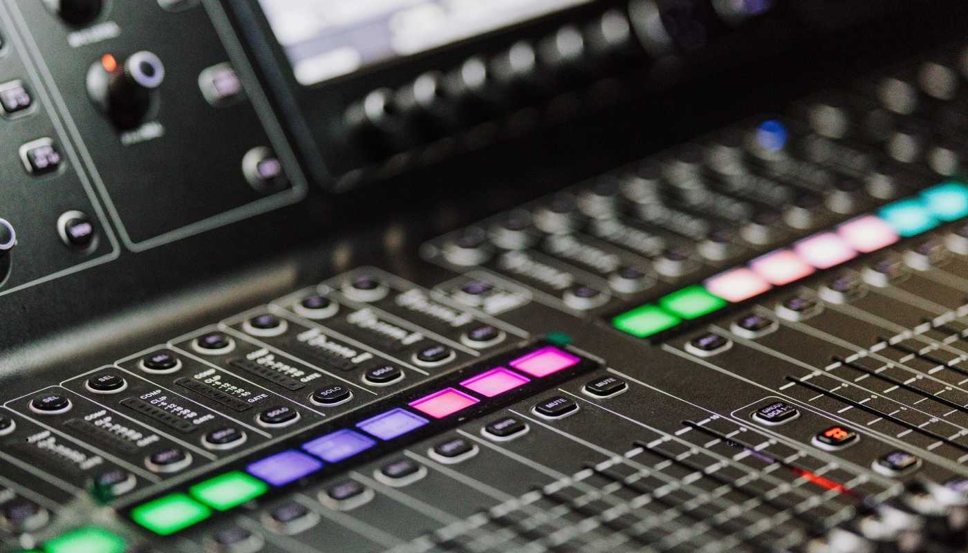 Professional sound effects creation and integration for music, film, and media by D. Studio Productions